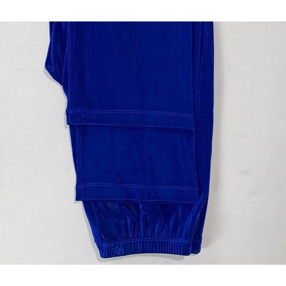 Chico's Vintage USA Made Travelers No Tommy Micro-Cord Pants in Royale. 1 (8). - Picture 4 of 10